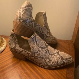 Chinese Laundry Faux Snakeskin Booties
